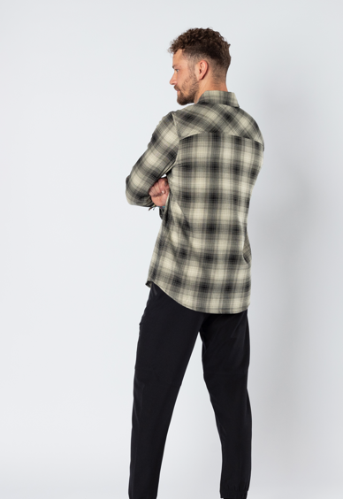 CARVE 1.0 Tech Flannel Shirt