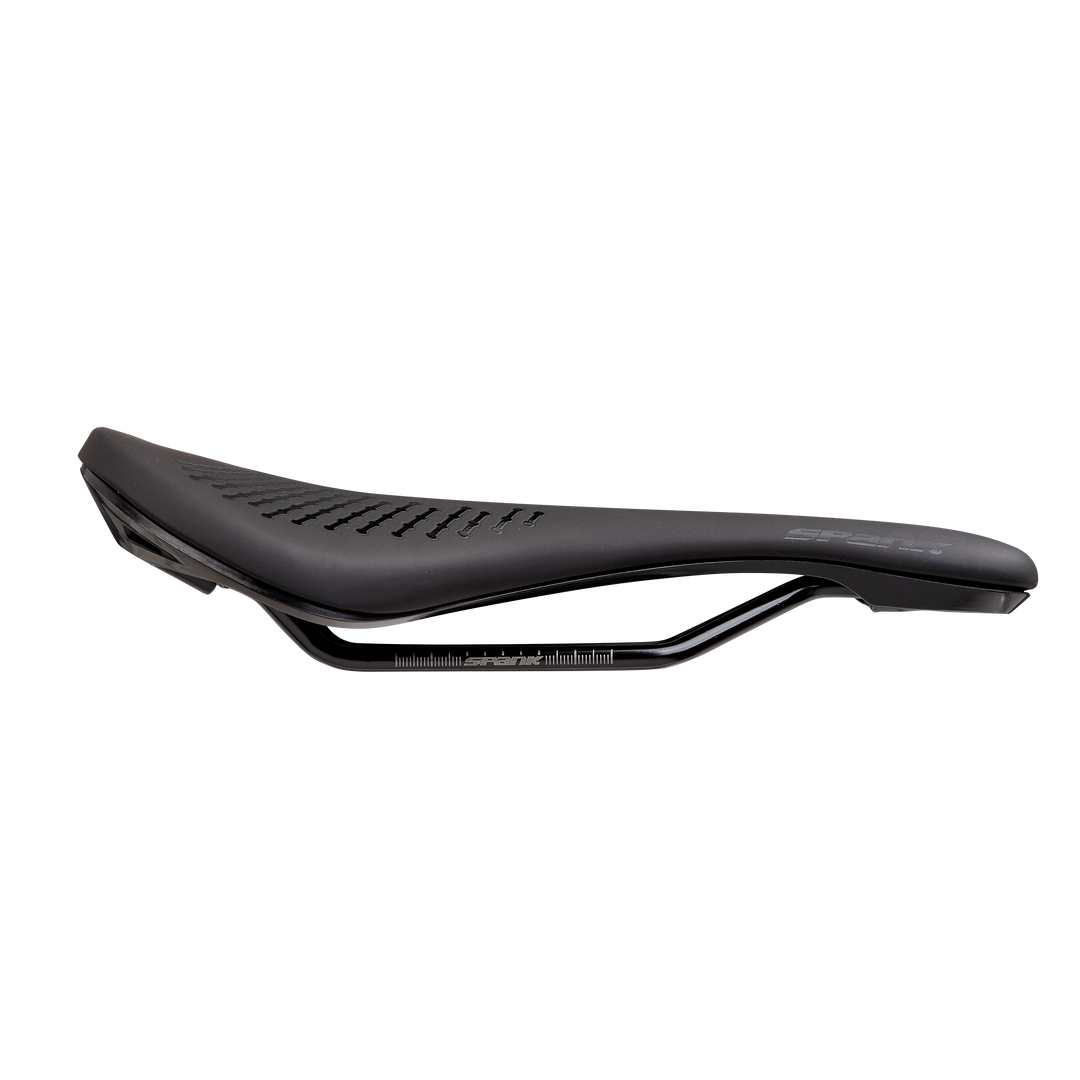 SPANK OOZY 220 Saddle